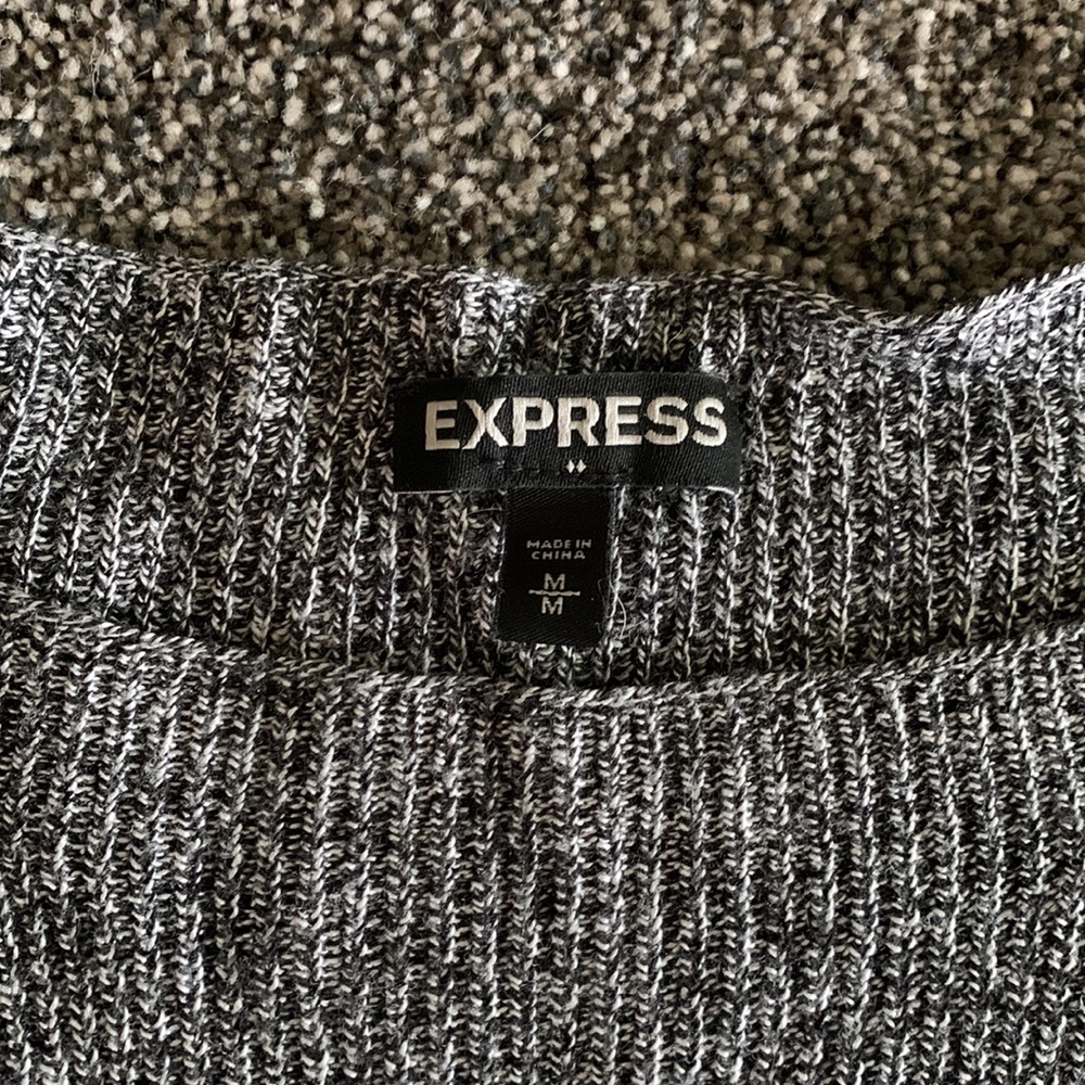 Express Sweater - Medium - Picture 3 of 3